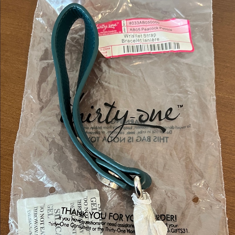 Thirty-One Teal Peacock Pebble Wristlet Strap